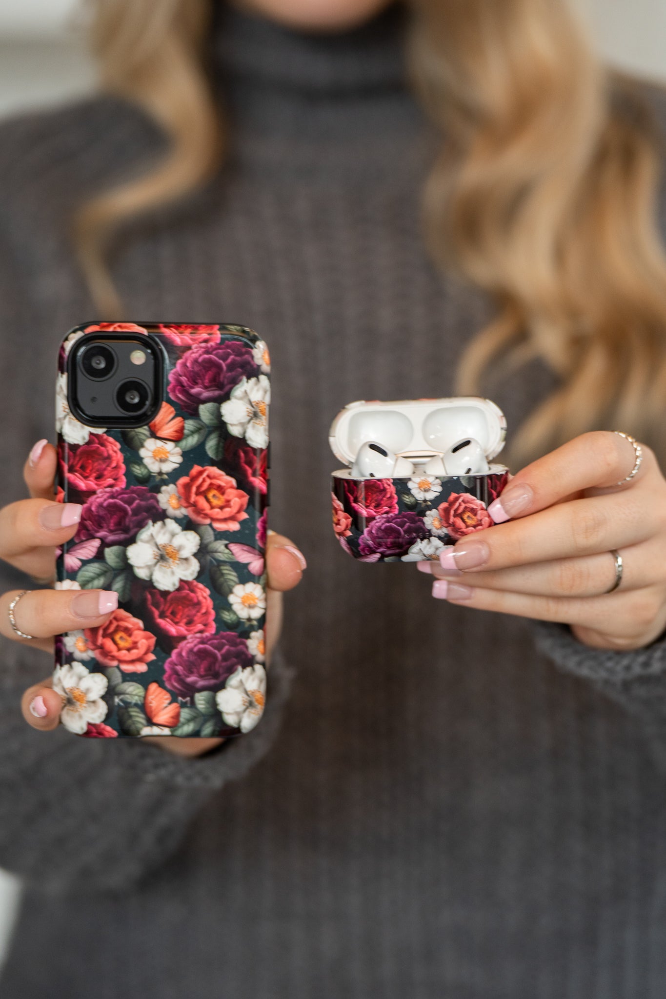 Flore AirPods Case