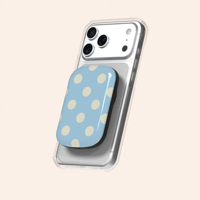 Couture Breeze ChargePod Thumbnail ChargePods 01 lifestyle