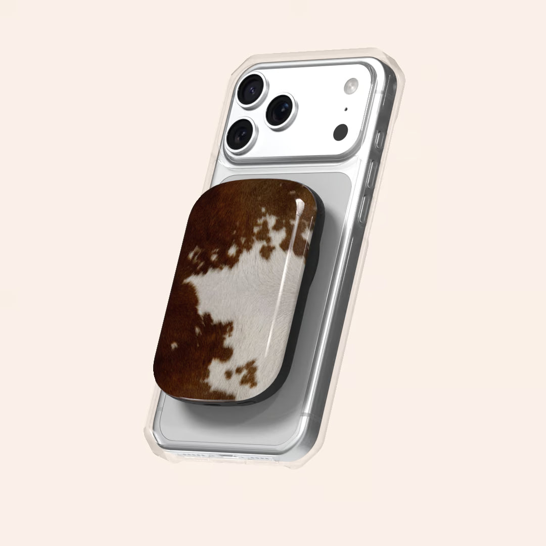 La Moo ChargePod by Marina Bastarache Thumbnail ChargePods 01 lifestyle