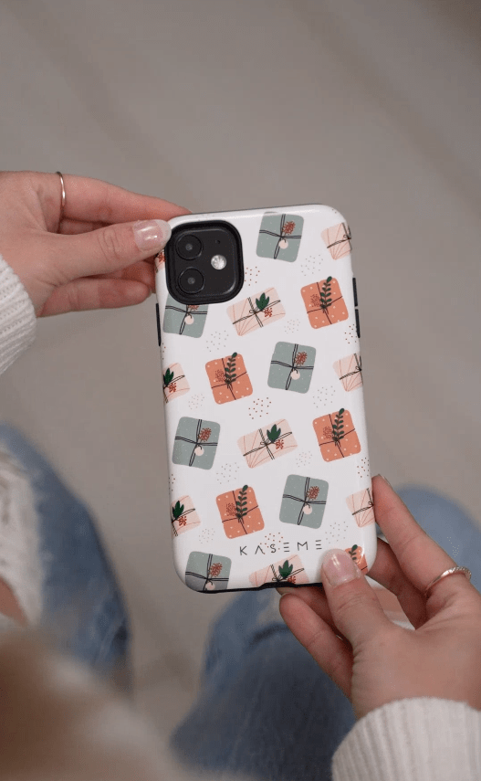 https://cdn.shopify.com/s/files/1/0071/6763/9650/files/Treat.mp4?v=1638221526