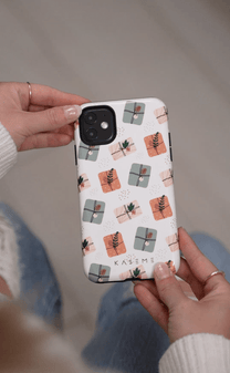 https://cdn.shopify.com/s/files/1/0071/6763/9650/files/Treat.mp4?v=1638221526